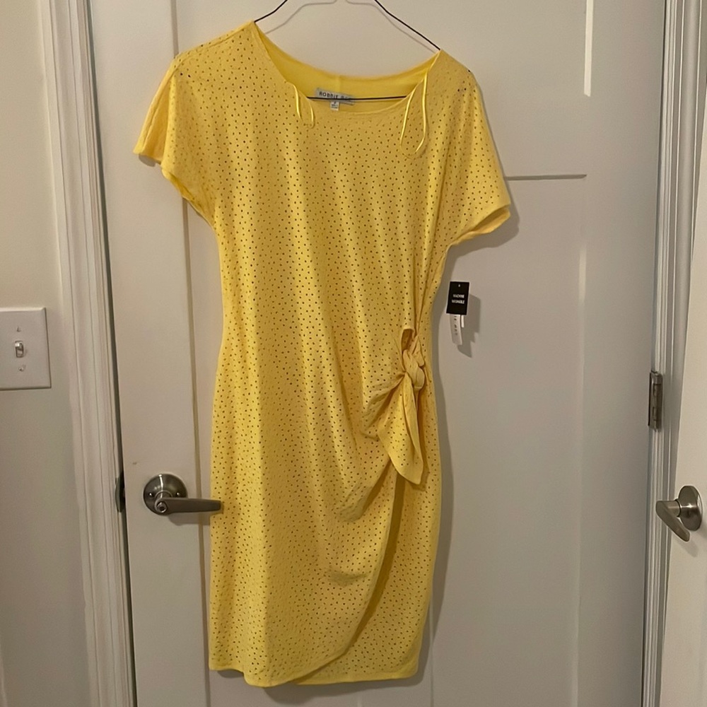 Dress, medium never worn, tags are still on
